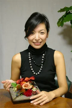 野田綾子