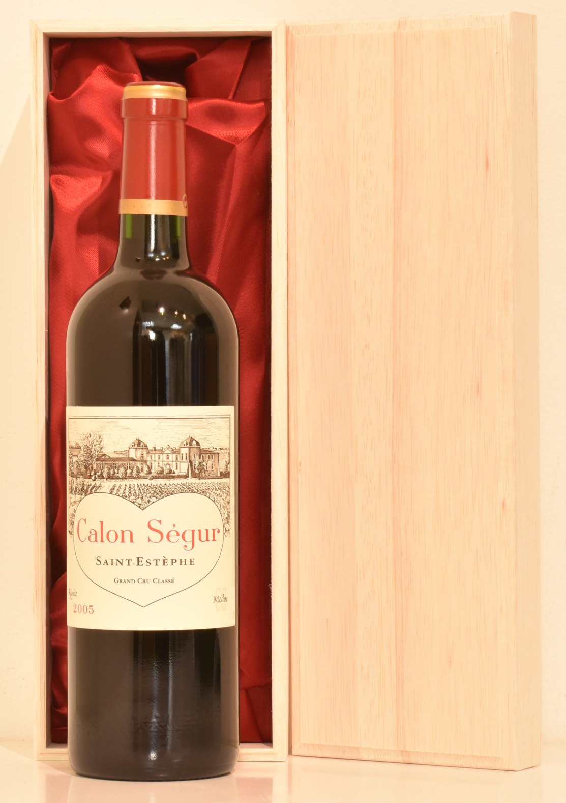 ２００５年　シャトー・カロン・セギュール（愛を伝えるハートのラベルのワイン）　ワイン