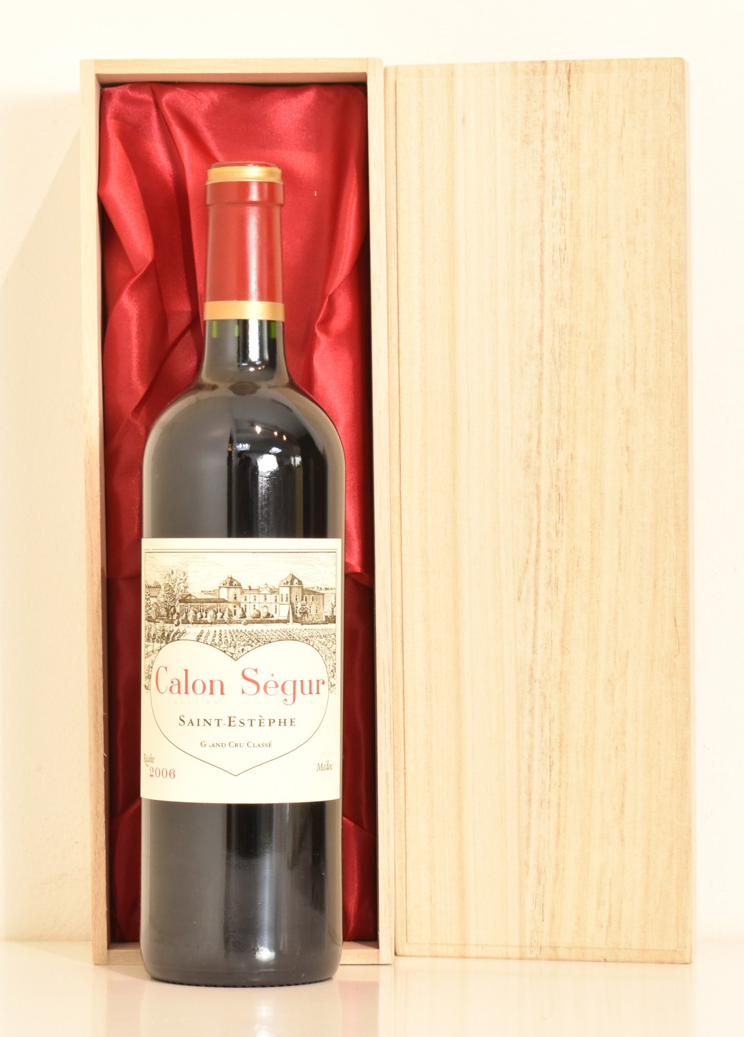２００６年　シャトー・カロン・セギュール（愛を伝えるハートのラベルのワイン）　ワイン
