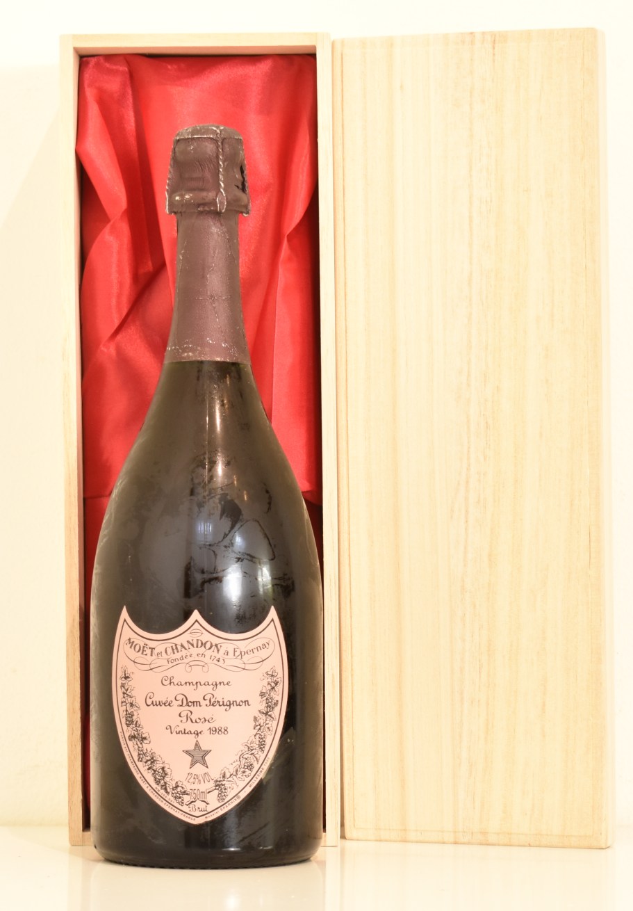 １９８８年　ドン・ペリニョン　ロゼ　（シャンパン）　ワイン