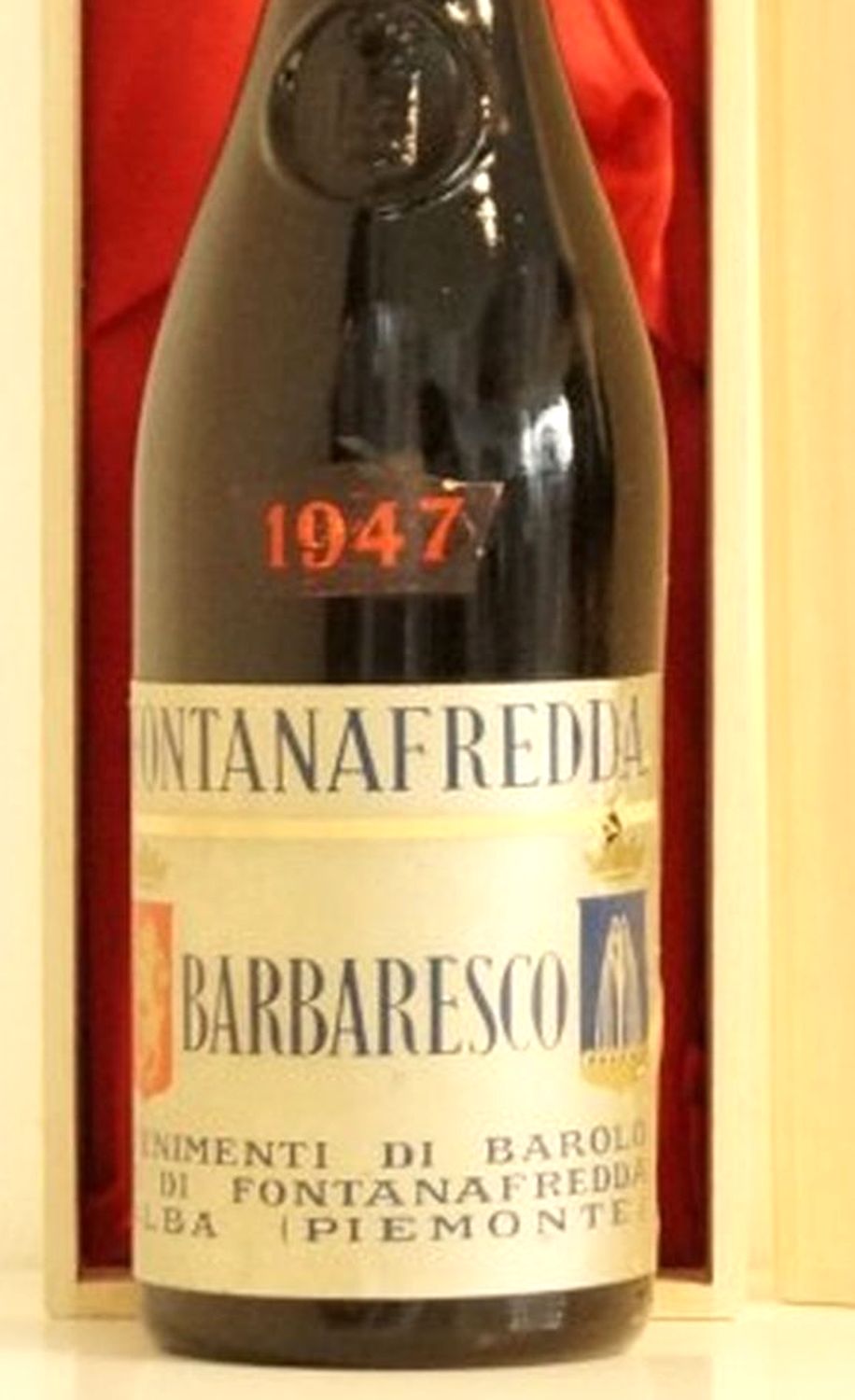 １９４７年 フォンタナフレッダ バルバレスコ 赤ワインのラベル画像