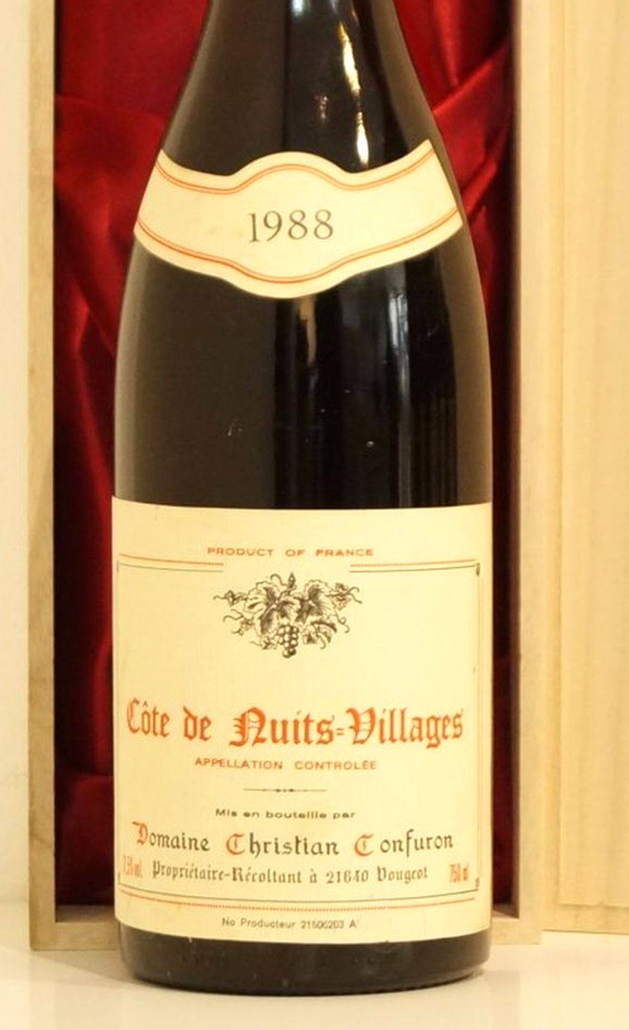 １９８８年 クリスチャン・コンフロン コート・ド・ニュイ・ヴィラージュ 赤ワインのラベル画像