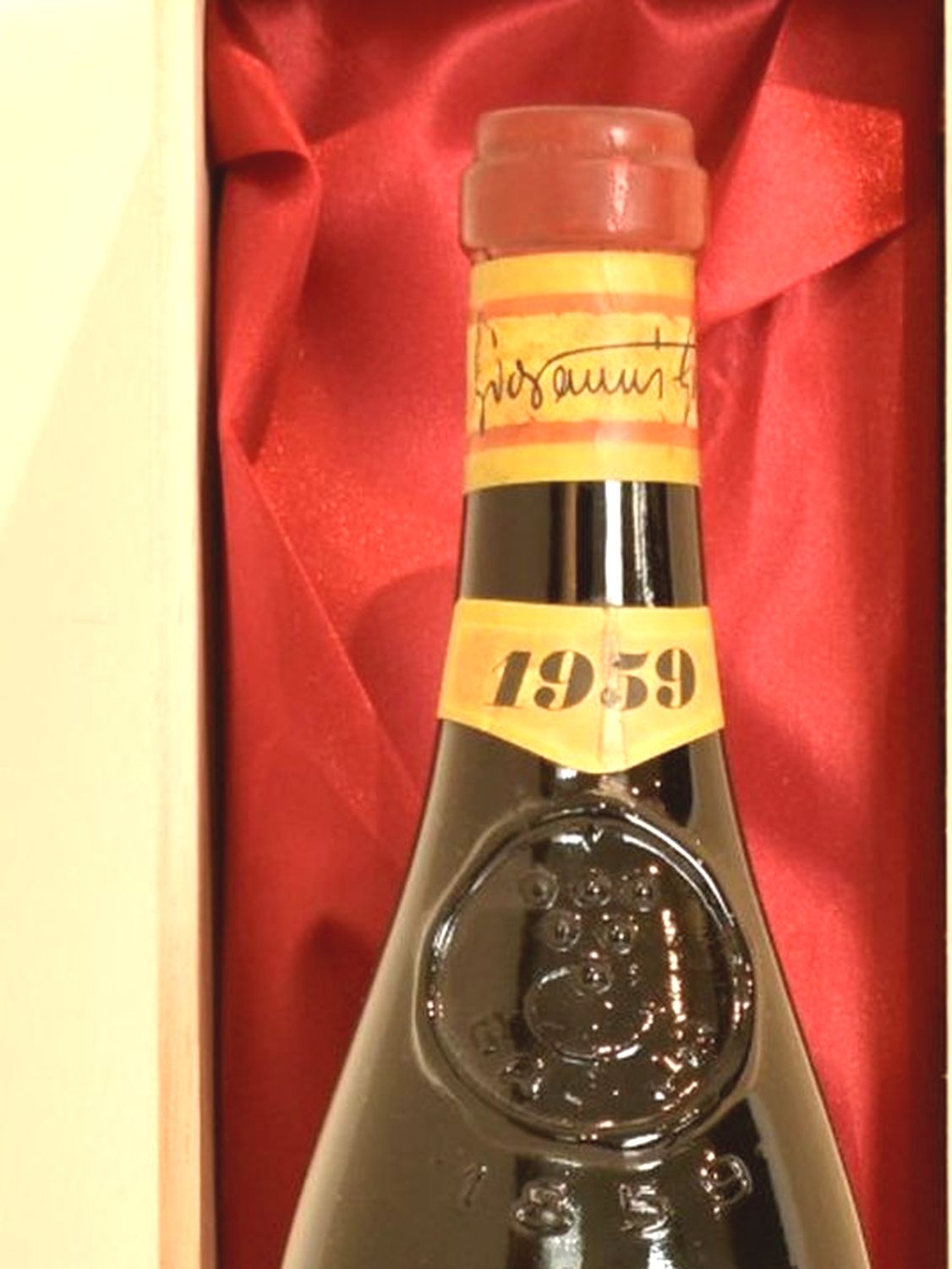 １９５９年 ガヤ バローロ 赤ワインの液面画像