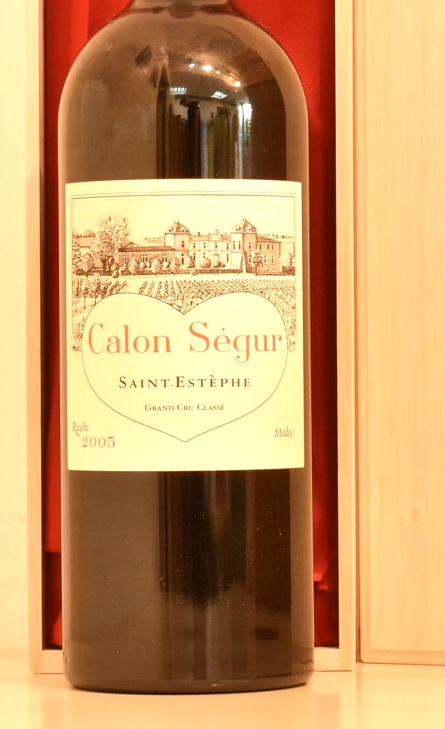 ２００５年 シャトー・カロン・セギュール マグナム1500ml （愛を伝えるハートのラベルのワイン） 赤ワインのラベル画像