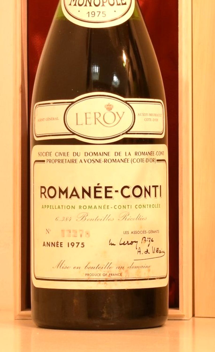 １９７５年 DRC ロマネ・コンティ 赤ワインのラベル画像