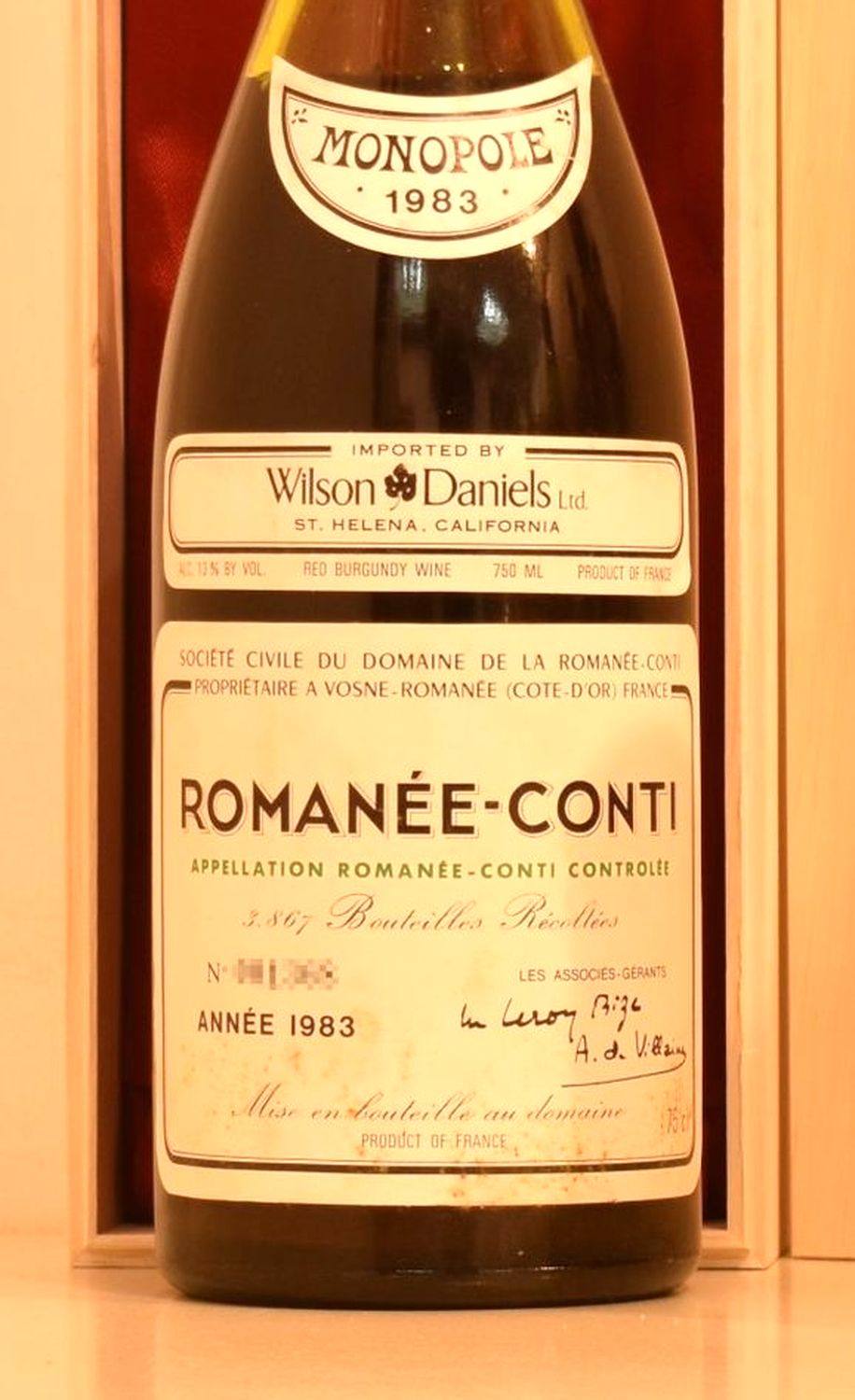 １９８３年 DRC ロマネ・コンティ 赤ワインのラベル画像