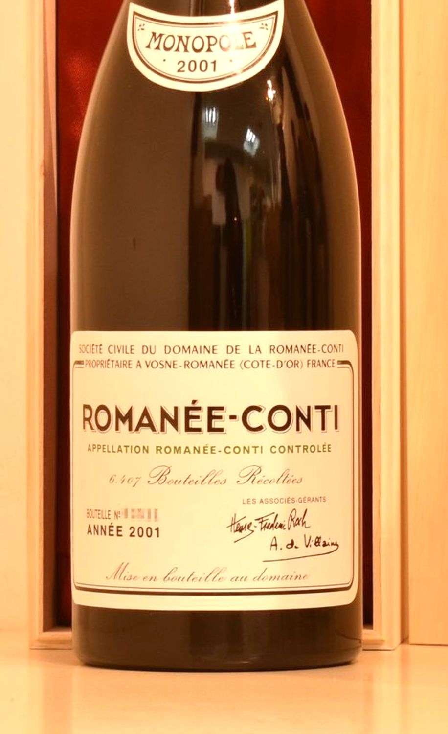 ２００１年 DRC ロマネ・コンティ 赤ワインのラベル画像