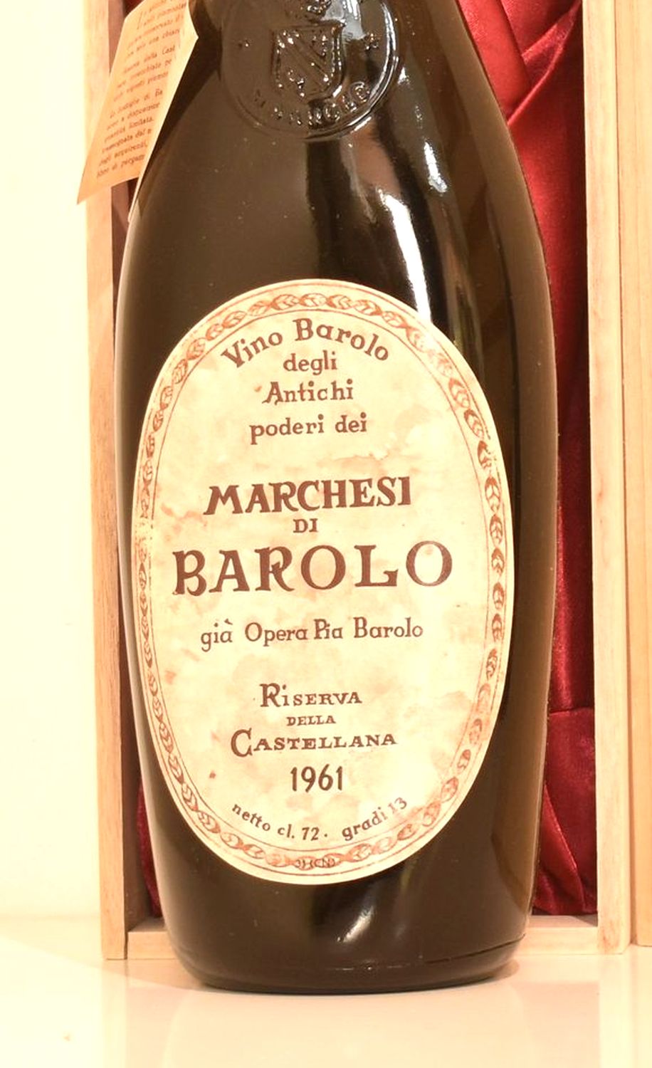 １９６１年 バローロ マルケージ・ディ・バローロ （希少なブックボトル） 赤ワインのラベル画像