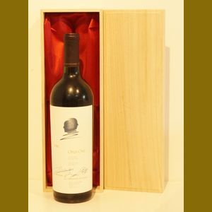 1982 Robert Mondavi & Baron Philippe-Rothchild Opus One   