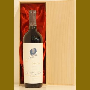 1979 Robert Mondavi & Baron Philippe-Rothchild Opus One   