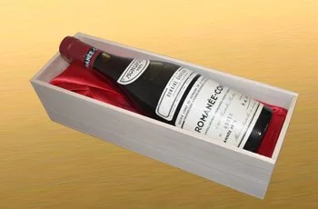 ヴィンテージワインは全て木箱入り