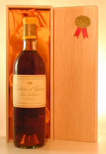 Château d'Yquem 1968 Sauternes ワイン　750ml Chateau d'Yquem, Sweet Wine, 1968 | Vintage Wine and Port
