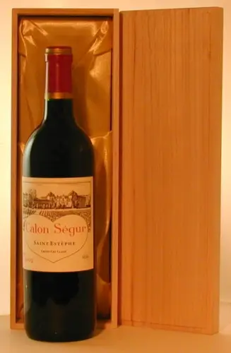 ２００２年 シャトー・カロン・セギュール（愛を伝えるハートのラベルのワイン） 赤ワイン