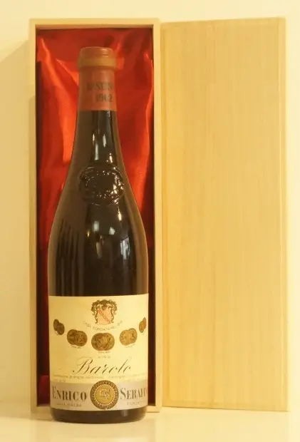 １９６２年　Riserva  Serafino　Barolo