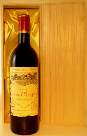 １９７７年 シャトー・カロン・セギュール（愛を伝えるハートのラベルのワイン）（ラベルの状態をご確認ください1） 赤ワイン