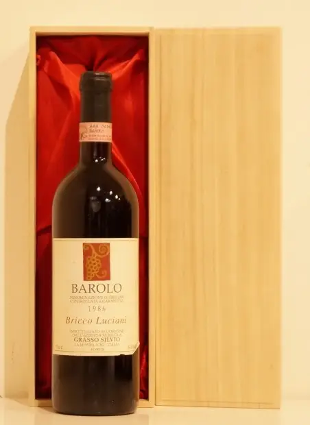 １９８６年　Barolo Bricco Luciani　Silvio Grasso