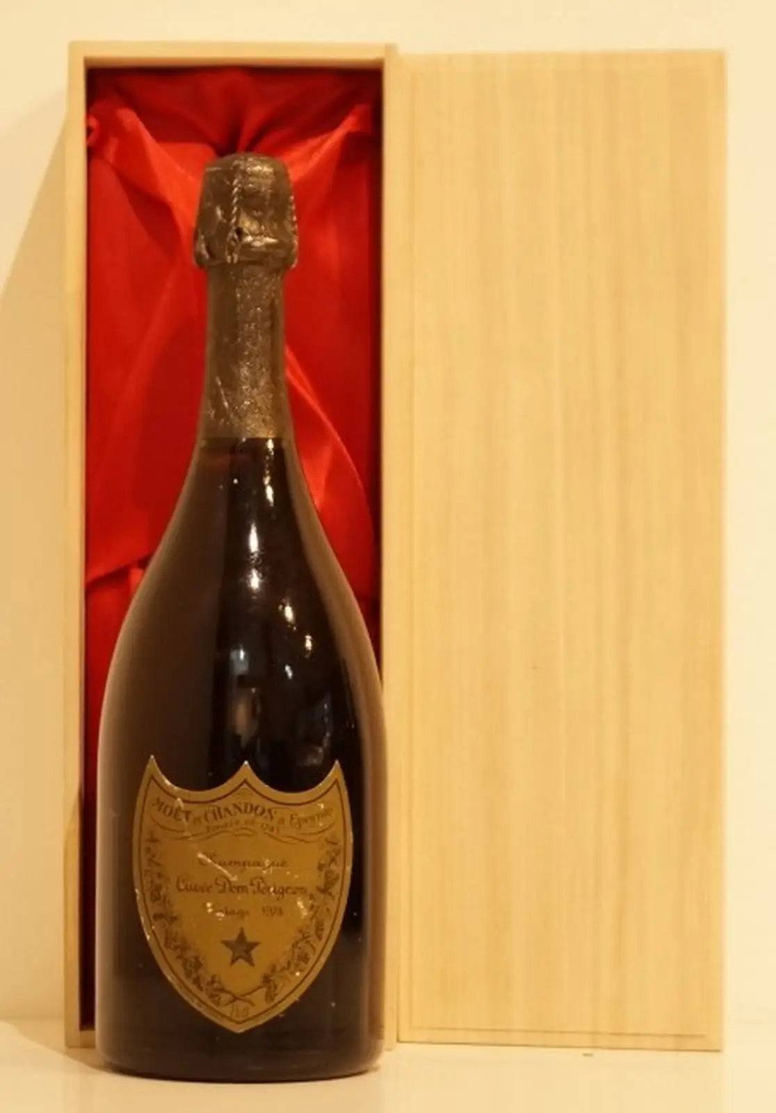 シャンパン ドンペリニョン白 果実酒 Dom Perignon ドンペリニョン ドンペリ ヴィンテージ 1988 白
