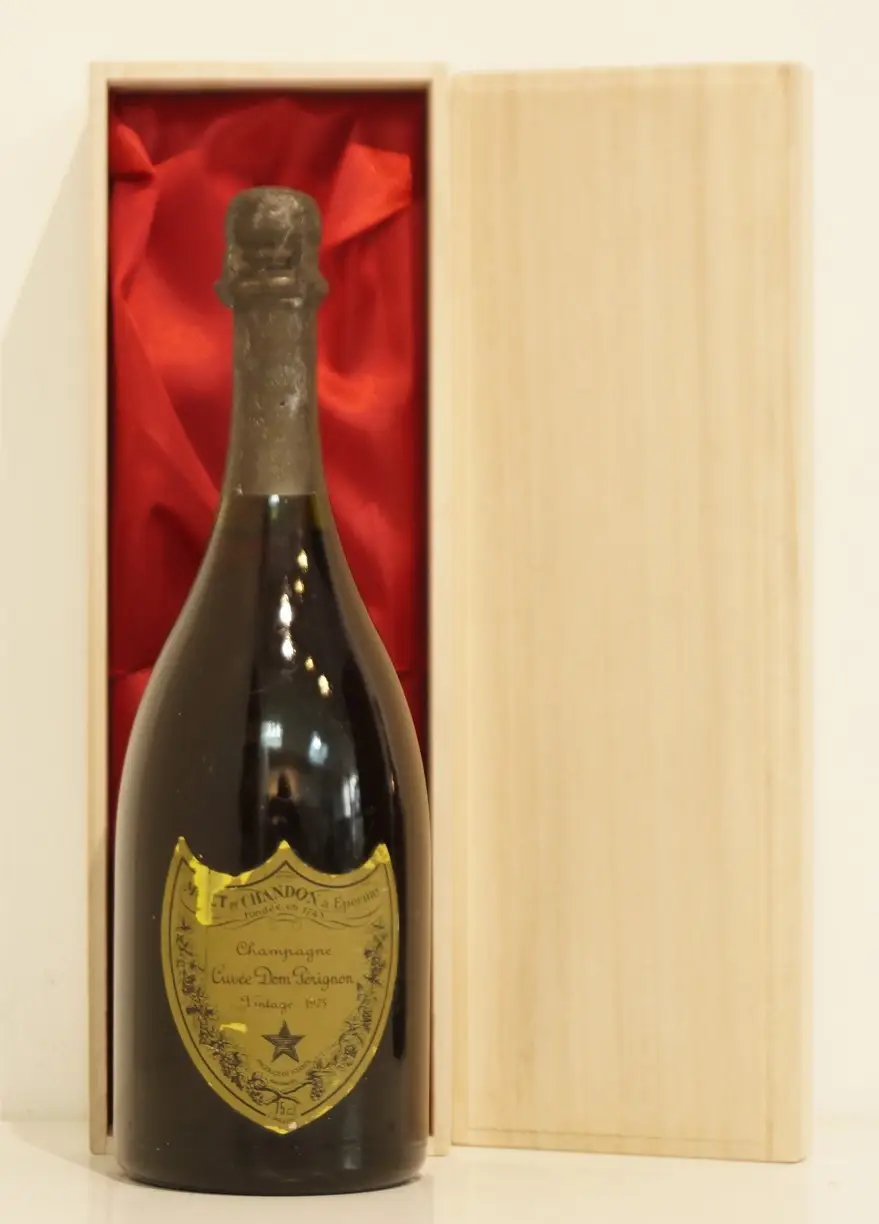 １９７５年　ドン・ペリニョン　白　Dom Perignon 　（シャンパン）