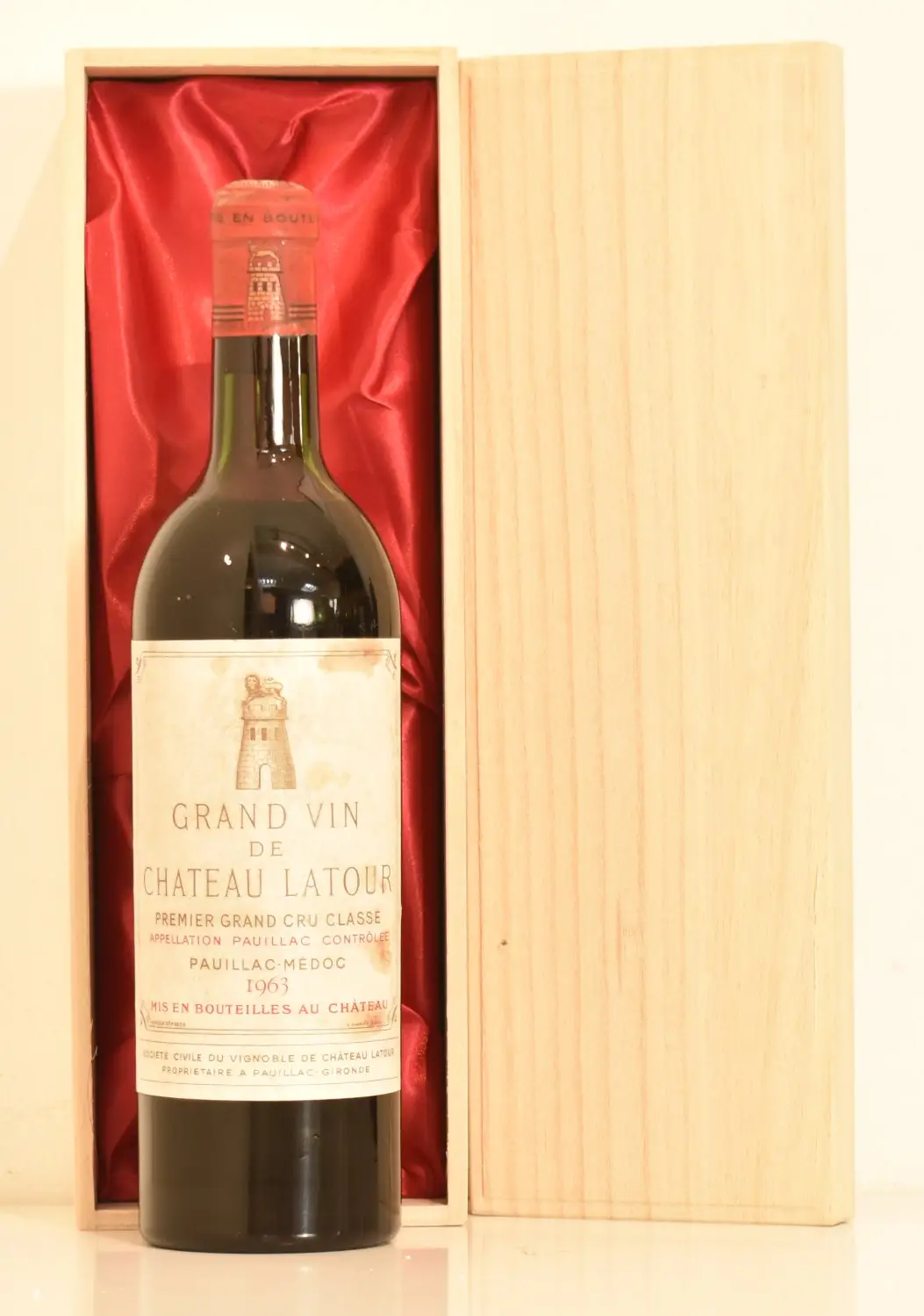 １９６３年 シャトー・ラトゥール 赤ワイン