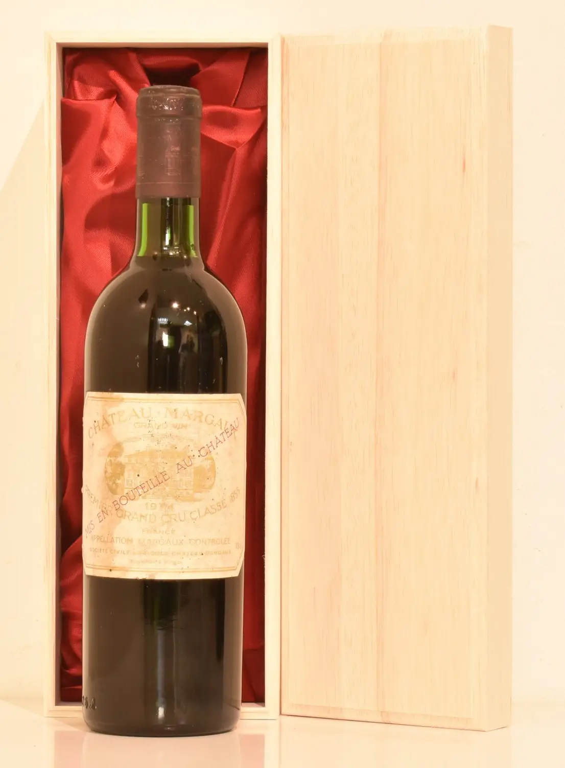 １９７４年 シャトー・マルゴー（ラベルの状態をお確かめください③） 赤ワイン