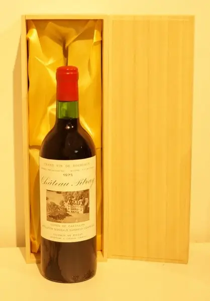 １９７５年　PITRAY COTES DE CASTILLON 