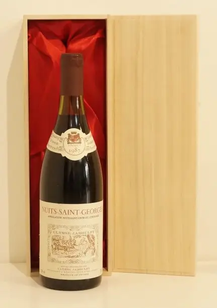 １９８７年　Nuits Saint Georges Ulysse Jaboulet Rouge