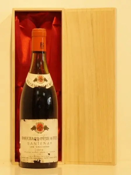 １９７２年　BOUCHARD Pere & Fils　Santenay Les Gravieres