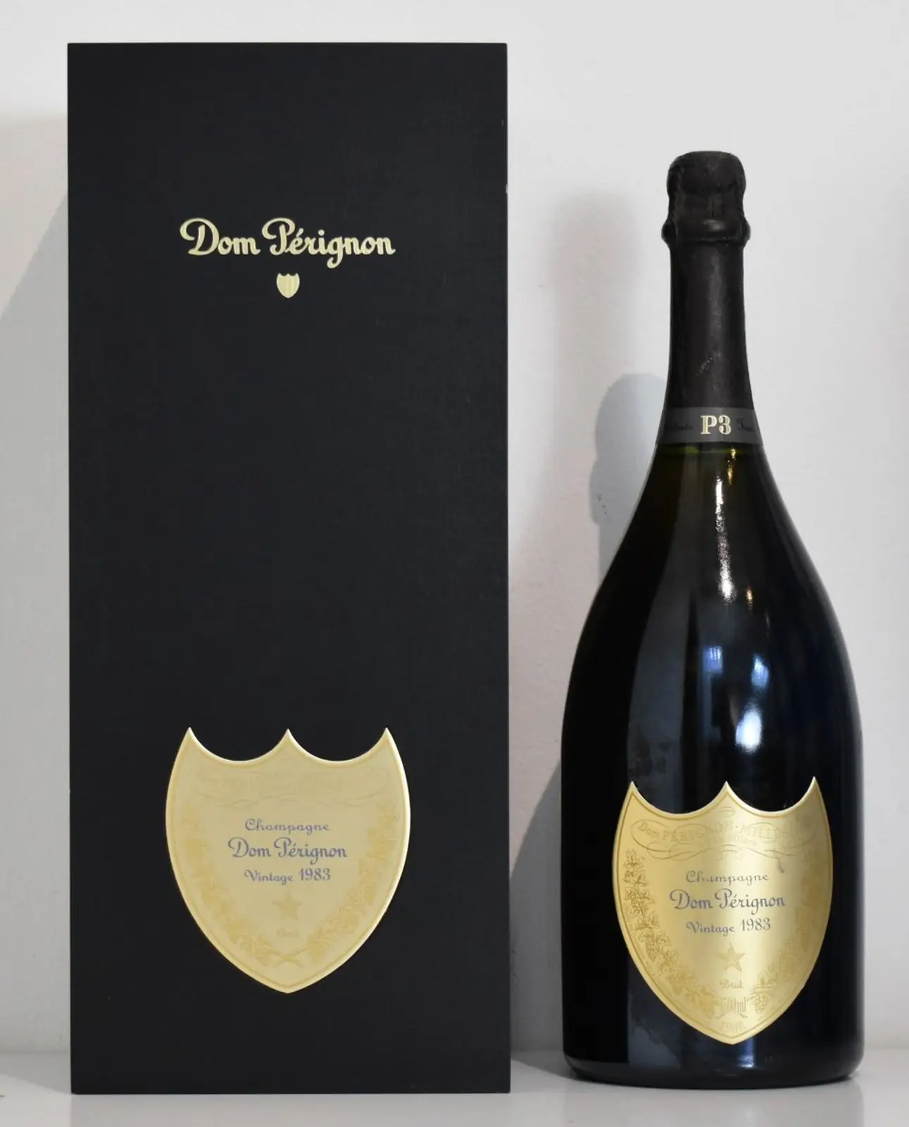 ドンペリニヨン 1983 Dom Perignon 1983 Dom Pérignon Brut Champagne – Wine Consigners Inc.