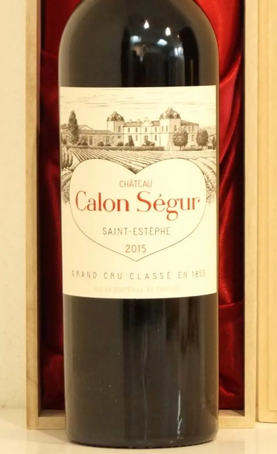 2015年 シャトー・カロン・セギュール（愛を伝えるハートのラベル