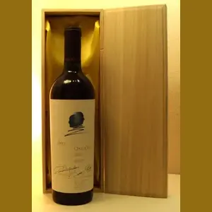 1990 Robert Mondavi & Baron Philippe-Rothchild Opus Oneアメリカ産ヴィンテージワイン