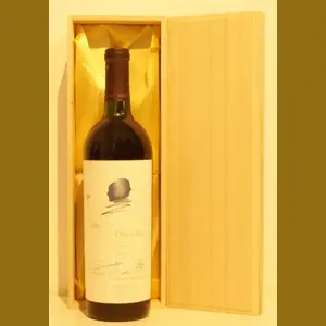 1986 Robert Mondavi & Baron Philippe-Rothchild Opus One   アメリカ産ヴィンテージワイン